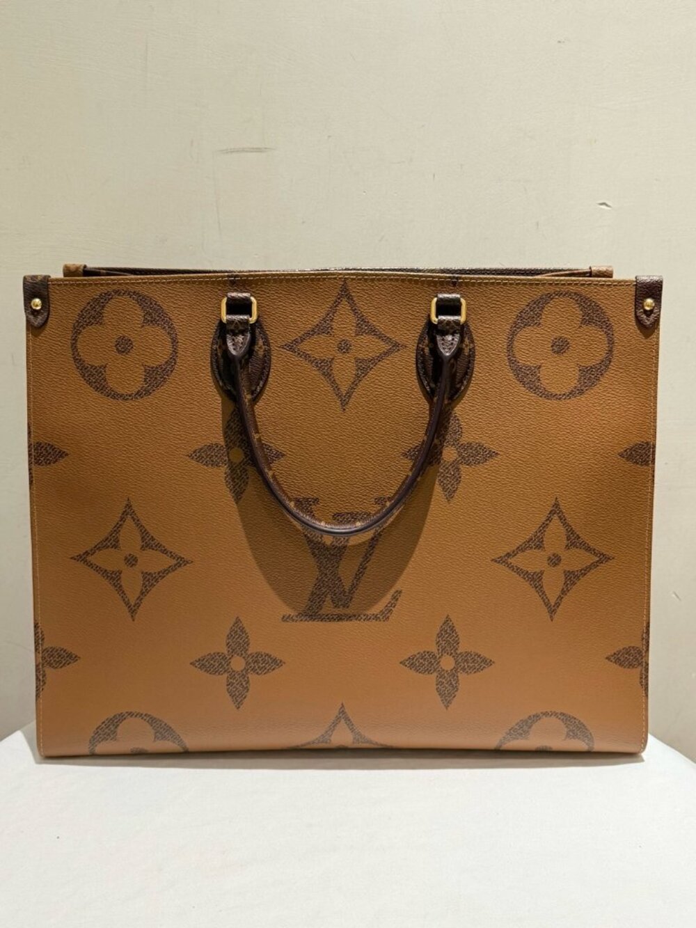 Louis Vuitton OnTheGo GM Giant Monogram Reverse Coated Canvas Large Tote Handbag